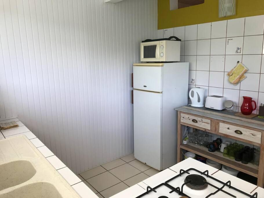 Case A Lili, Joli Bas De Villa Face A La Mer. Terre-De-Haut Dış mekan fotoğraf